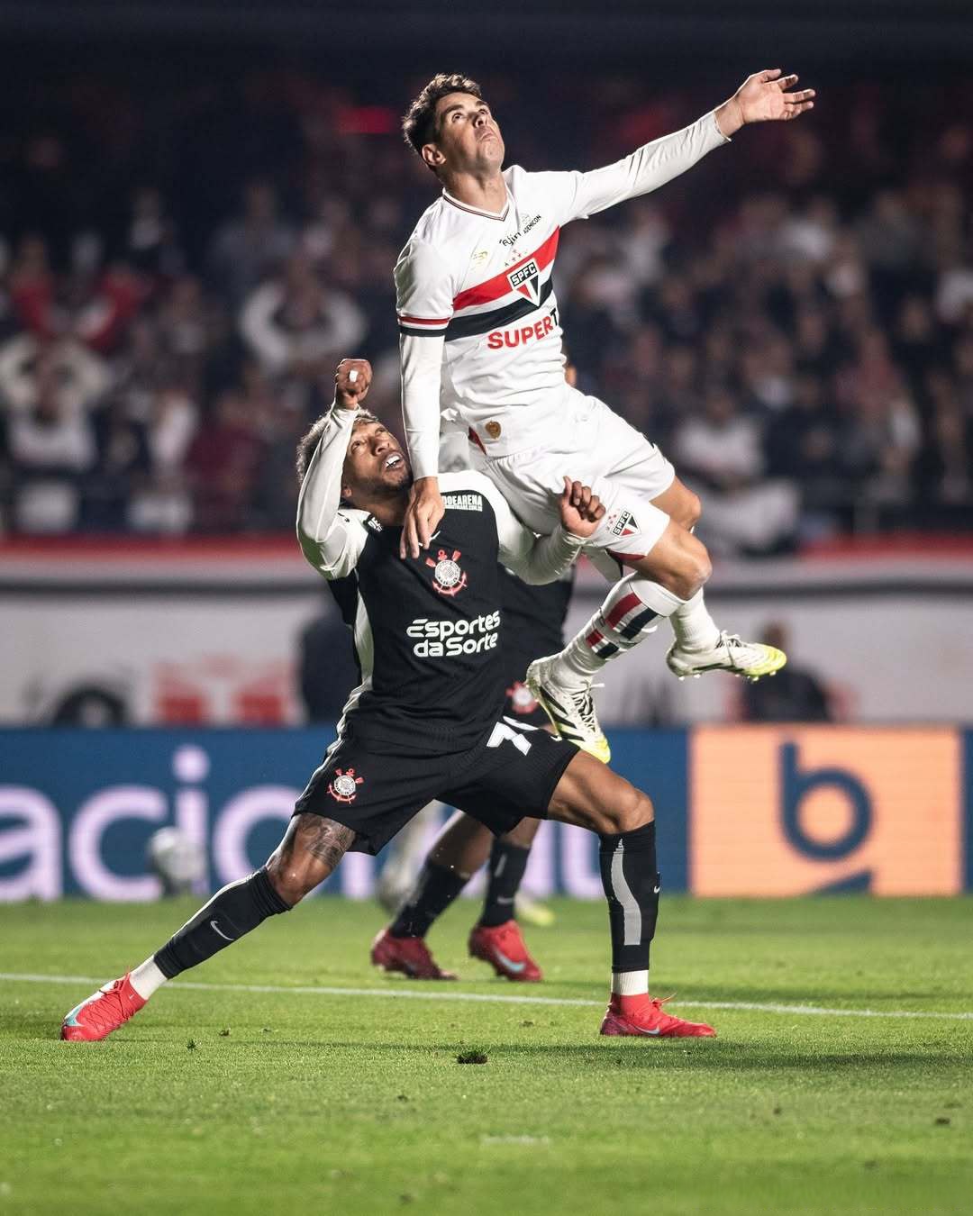 关于西亚卡姆连续三场比赛得分超过逆转,拜仁挑战极限!的信息 关于西亚卡姆连续三场比赛得分超过逆转,拜仁挑战极限!的信息