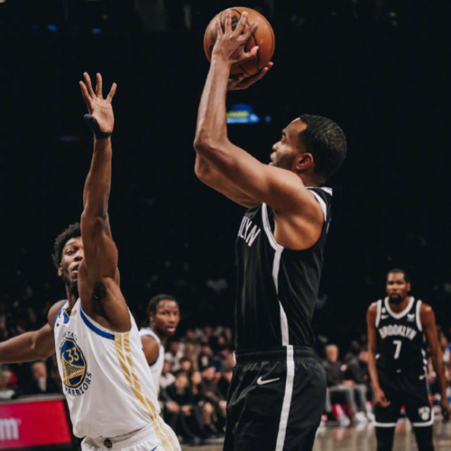 Ming在篮网比赛中突破纪录，惊险取胜引发热议！的简单介绍