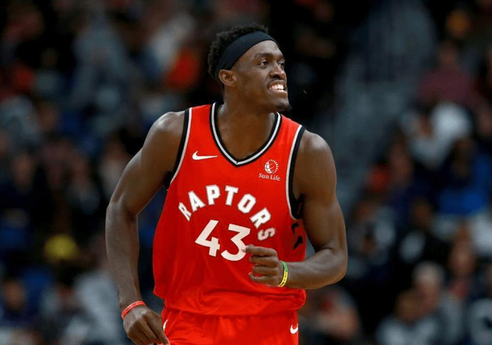 西亚卡姆关键节点挺进下一轮，加拿大队带队取胜！的简单介绍