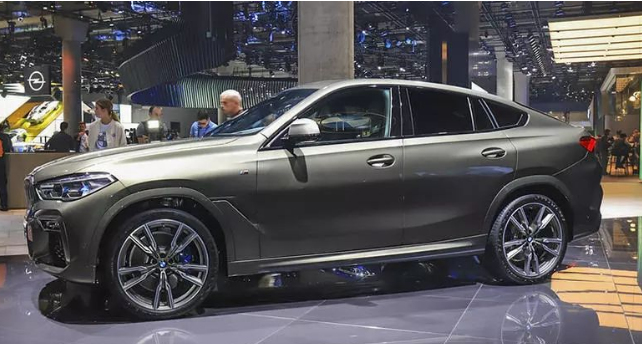 关于Uzi赛事官方发布出色防守新规，巴黎圣日耳曼争议不断！的信息